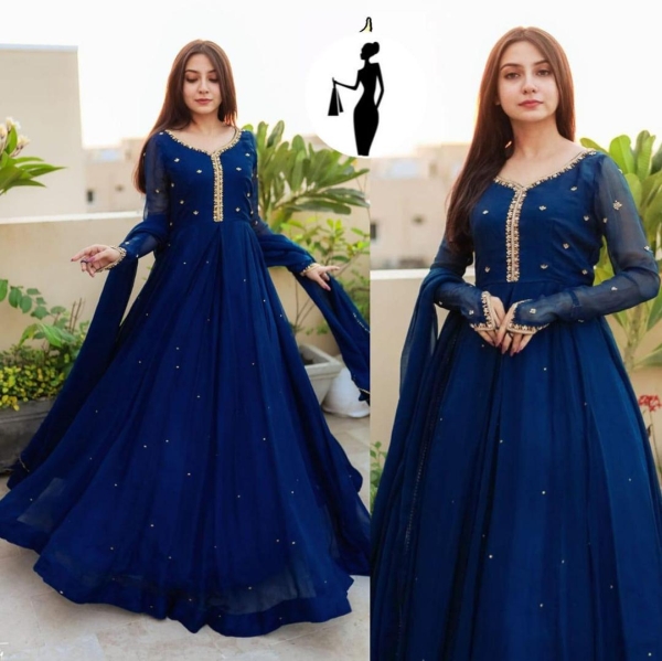 3 Pcs Women's Stitched Embroidered Maxi Suit Blue