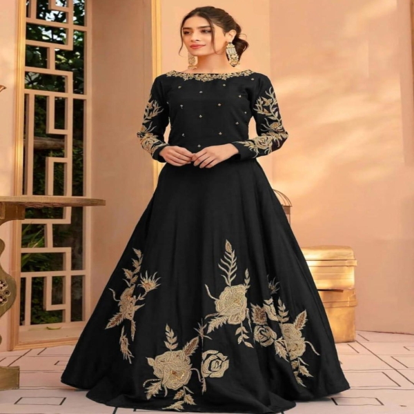 1 Pc Women's Stitched Embroidered Maxi Black
